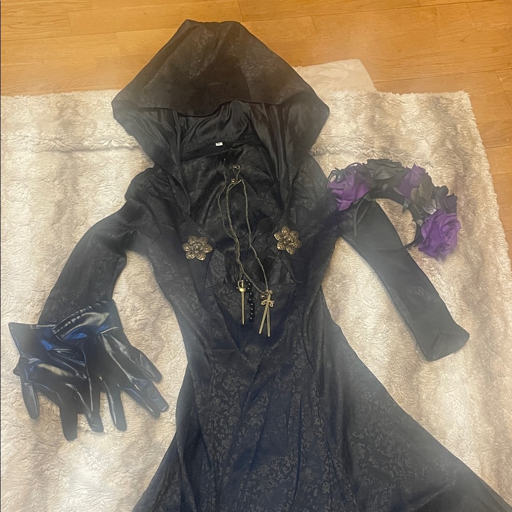 Blk widow costume xs  NWOT